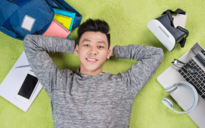 中国学生在西方留学前必须掌握的实用技巧：最全面的生活、学习与安全指南（攻略）